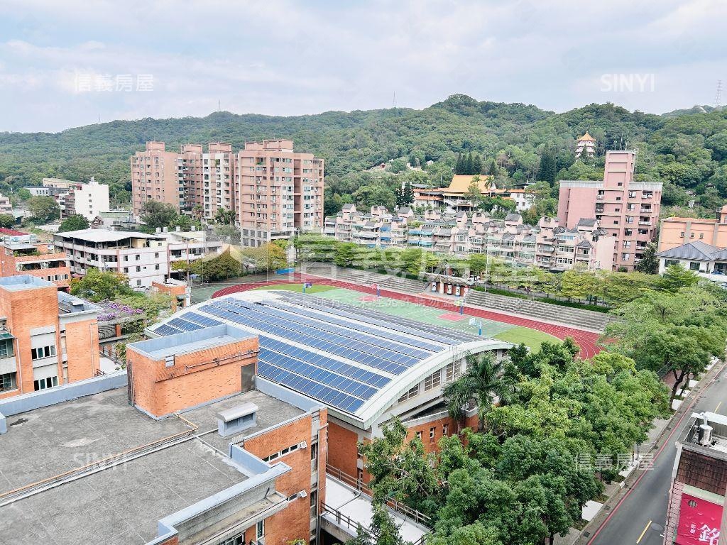 都市生活景觀兩房車位房屋室內格局與周邊環境