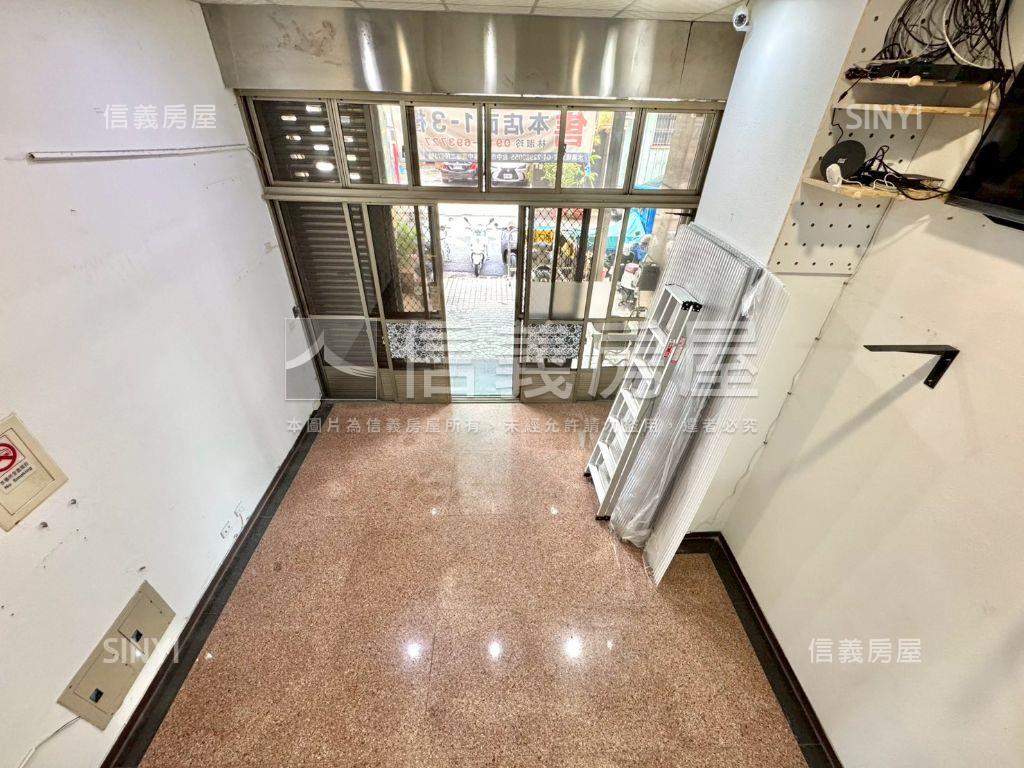近捷運文華麗京三層店面房屋室內格局與周邊環境
