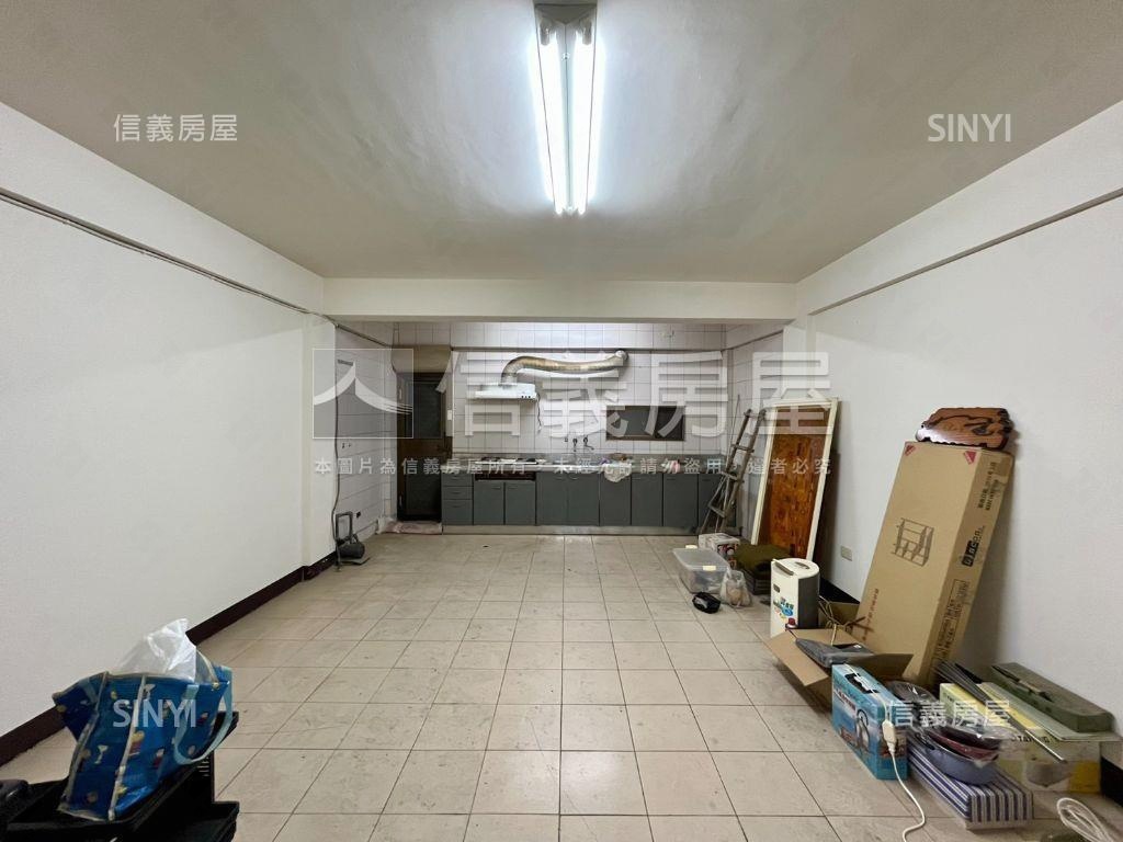 近中華路採光車墅房屋室內格局與周邊環境