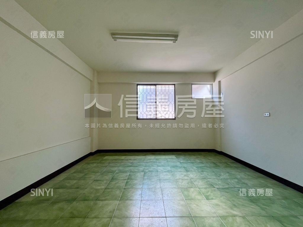 近中華路採光車墅房屋室內格局與周邊環境