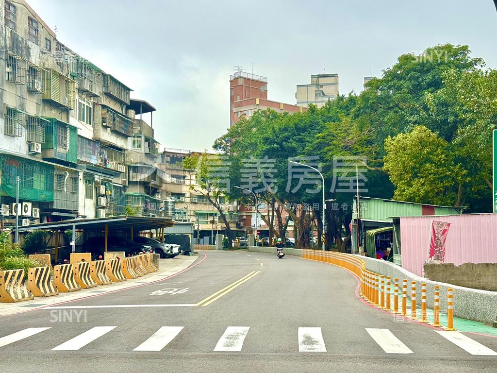 三松稀有兩房車位房屋室內格局與周邊環境