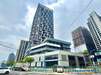 三松稀有兩房車位