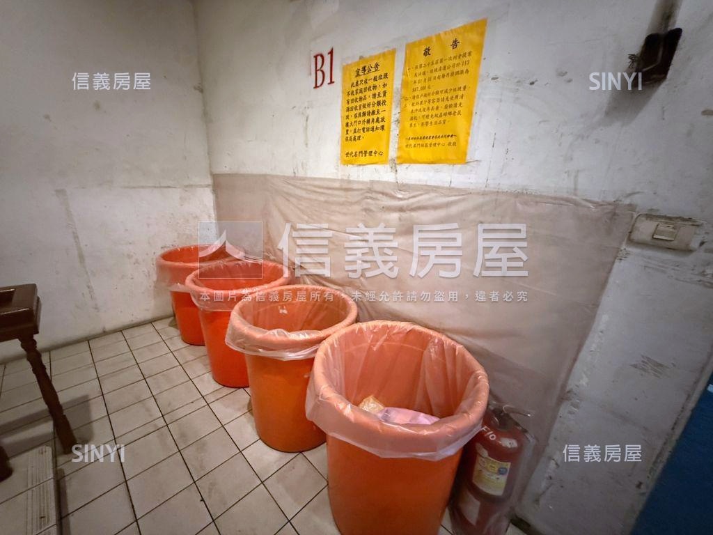 世代名門魔術空間＋大車位房屋室內格局與周邊環境