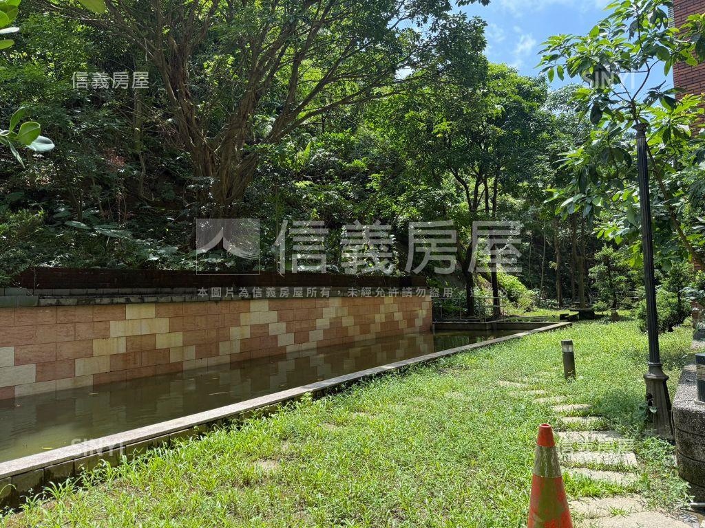世代名門魔術空間＋大車位房屋室內格局與周邊環境