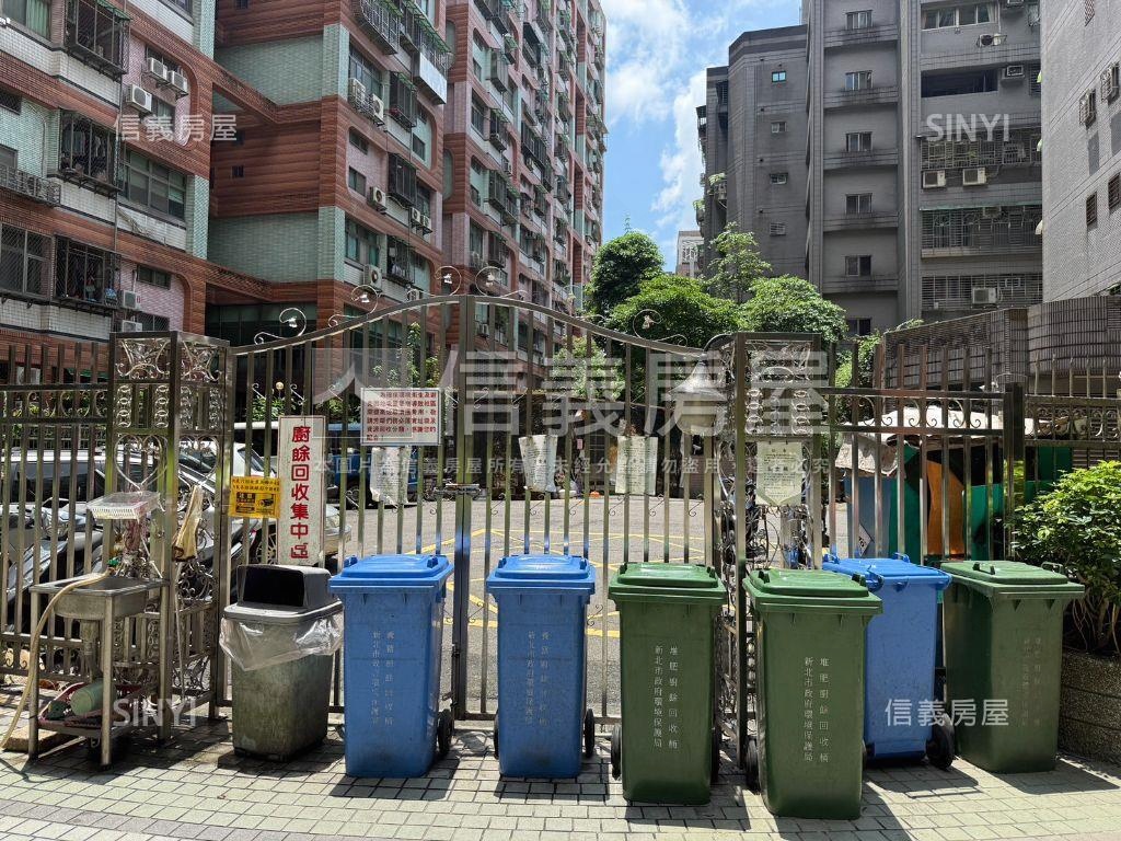 世代名門魔術空間＋大車位房屋室內格局與周邊環境