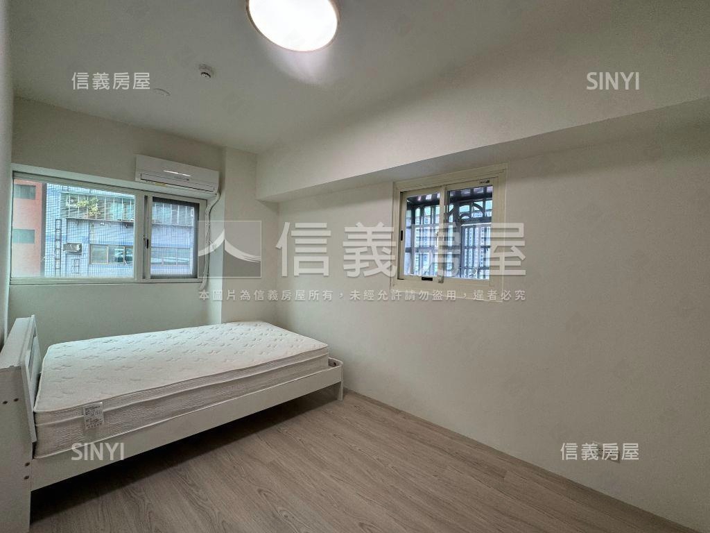 屋主誠售精美裝潢三房房屋室內格局與周邊環境