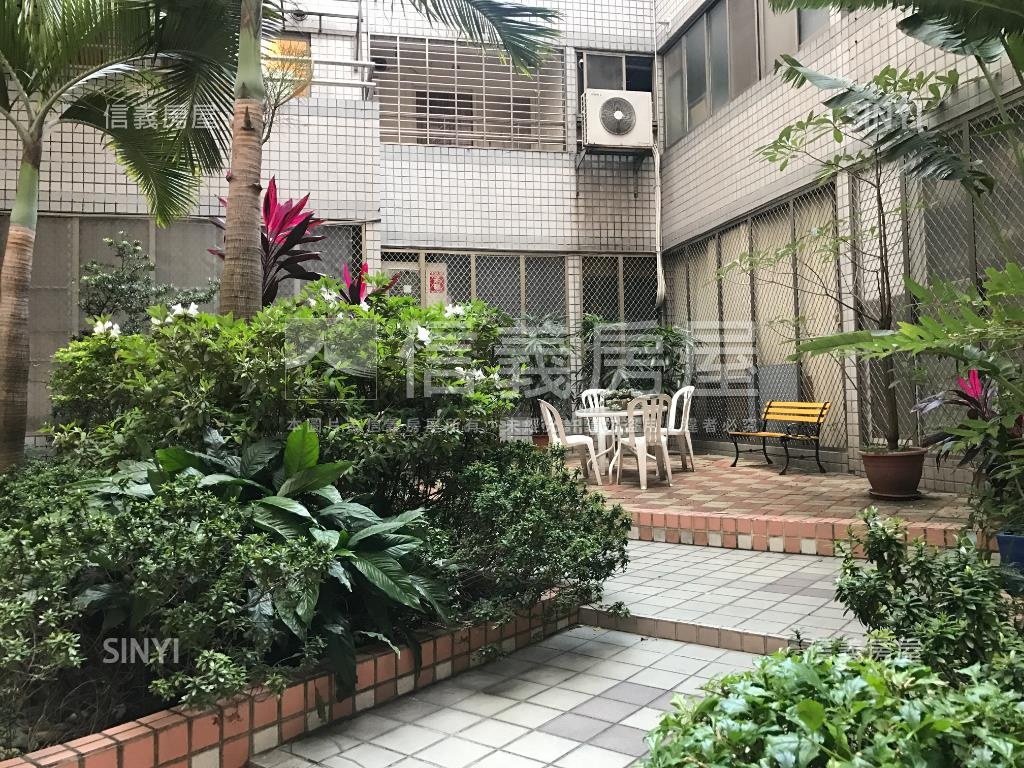 低總價！中華國小三房車位房屋室內格局與周邊環境