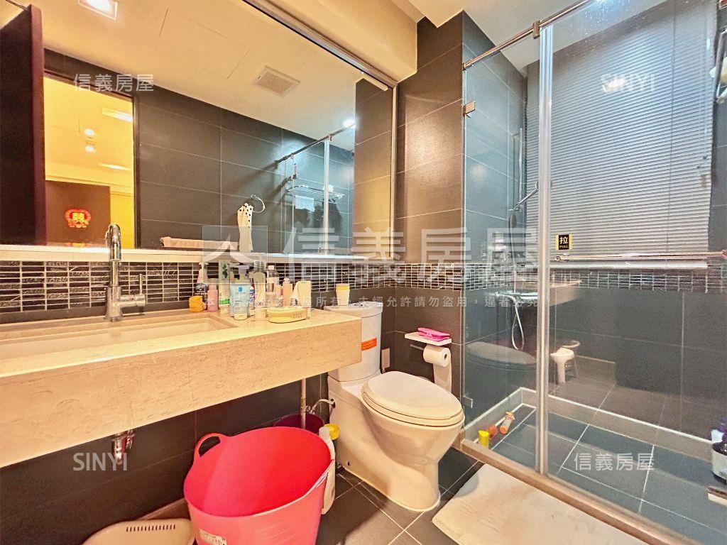 國泰質感優雅美宅房屋室內格局與周邊環境