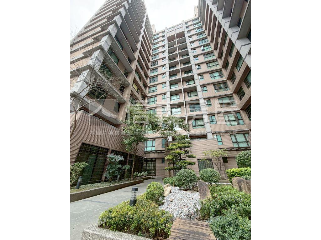 沐夏精緻天使三房車位房屋室內格局與周邊環境