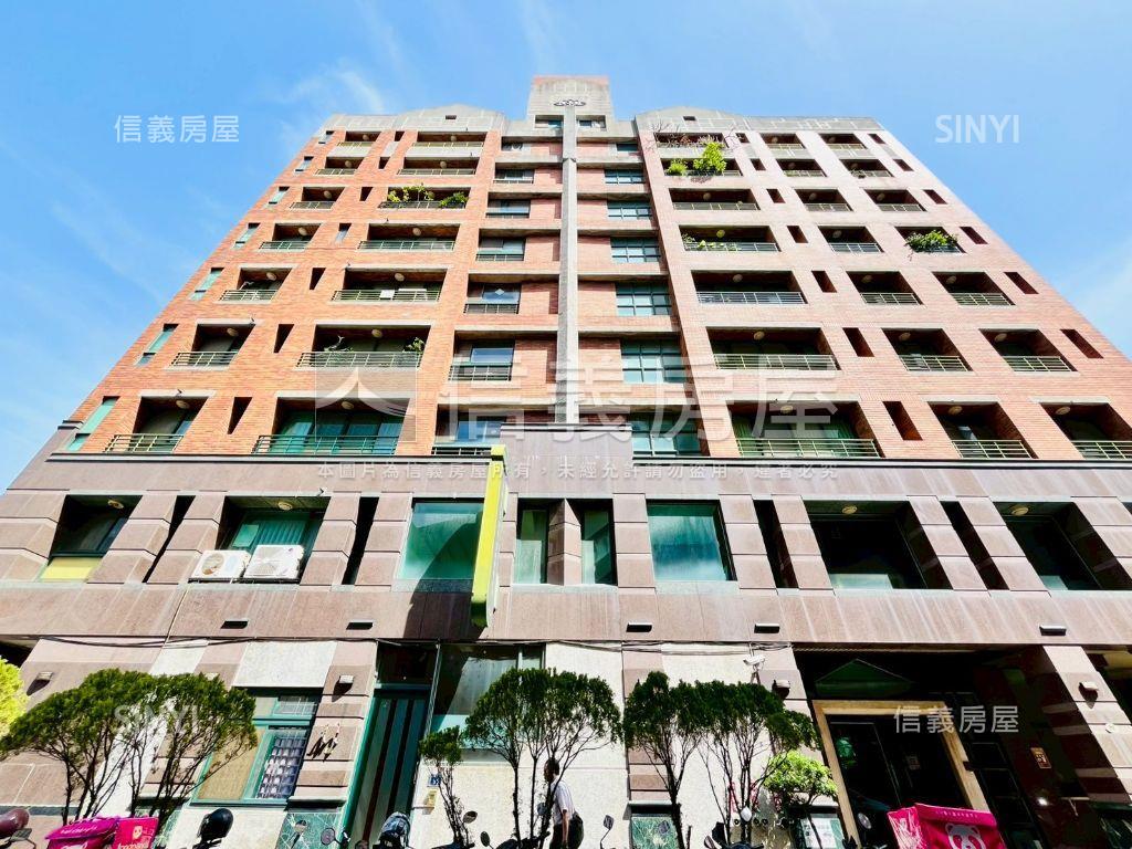 五期質感大４房附平車房屋室內格局與周邊環境