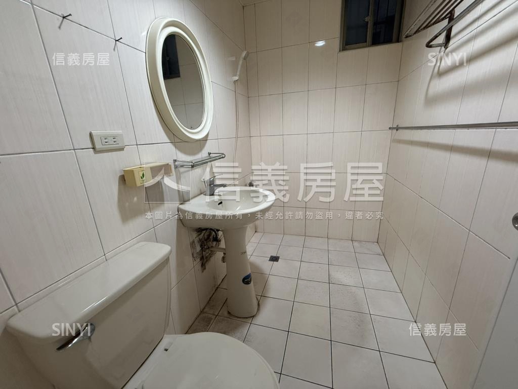 寶橋路家樂福旁一樓房屋室內格局與周邊環境