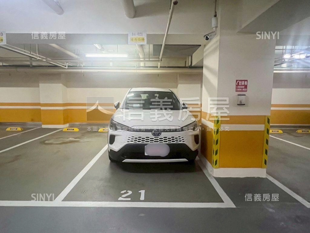 土城日月光住戶限定車位房屋室內格局與周邊環境