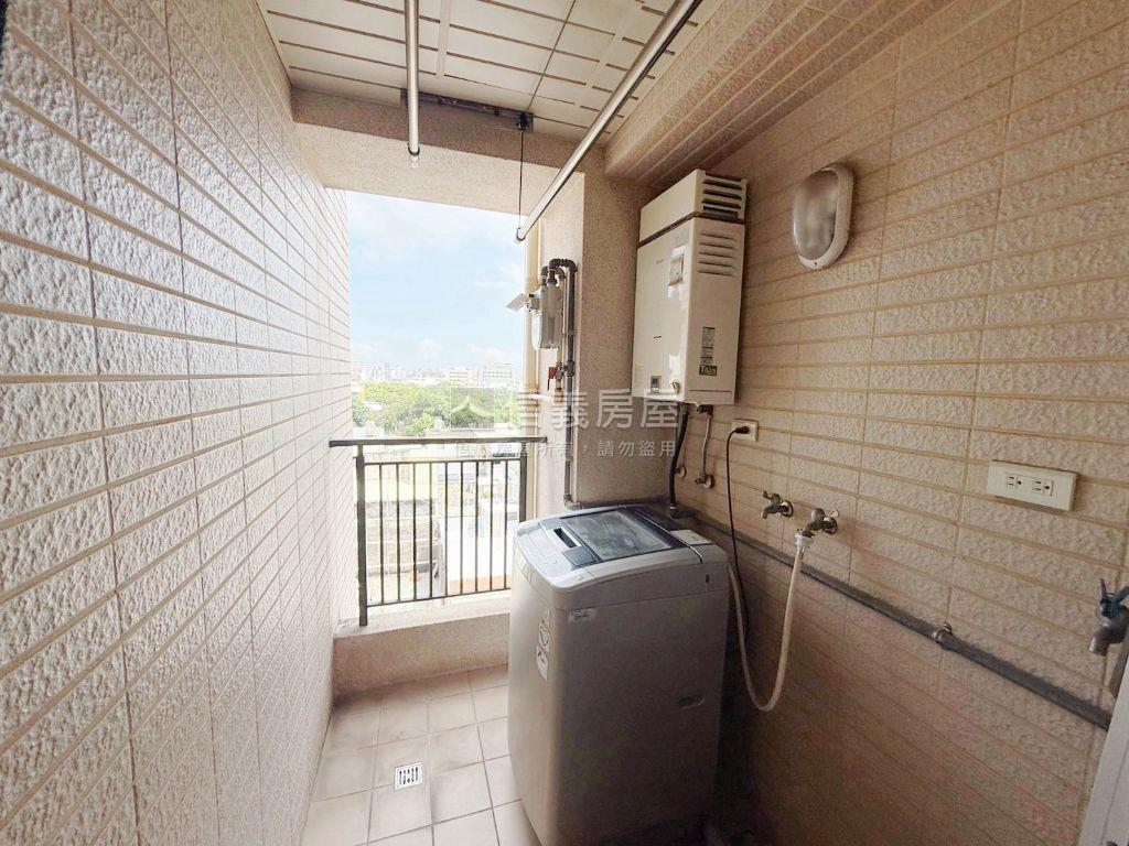 富旺兩房車位房屋室內格局與周邊環境