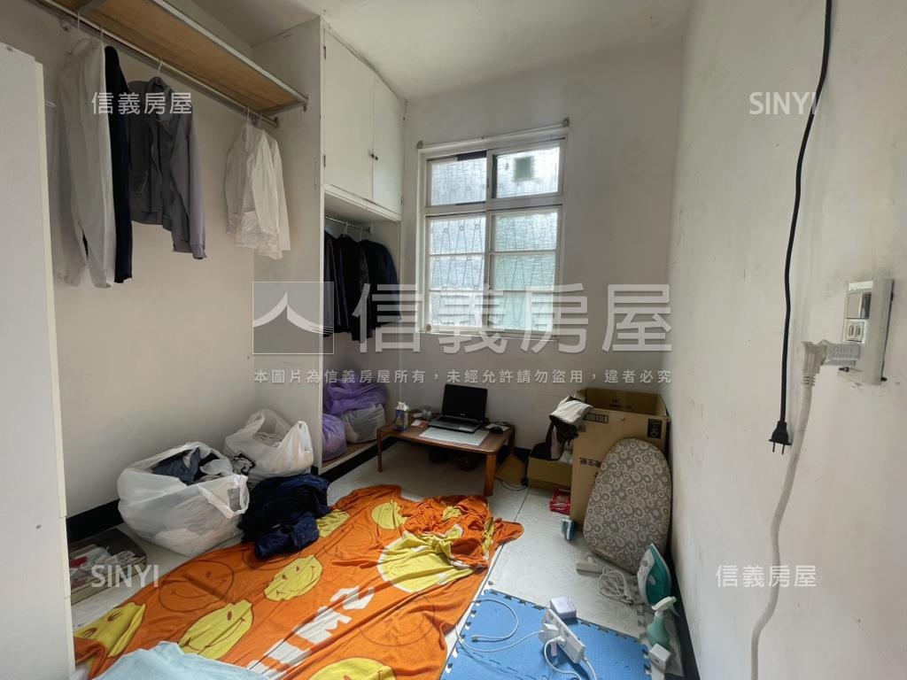 中和街稀有透天房屋室內格局與周邊環境