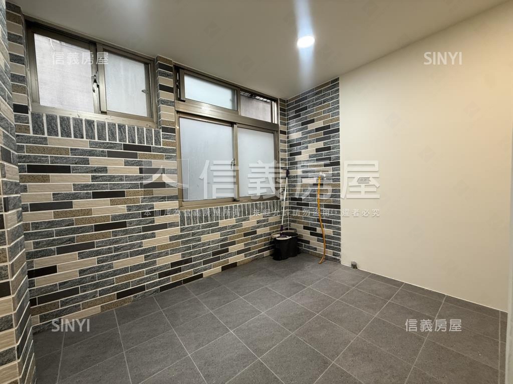 捷運丹鳳富國裝潢美屋房屋室內格局與周邊環境