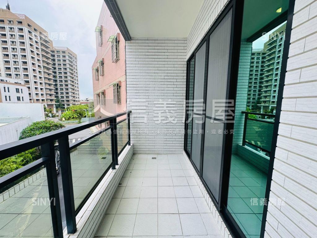 走路逛好市多精美車墅房屋室內格局與周邊環境
