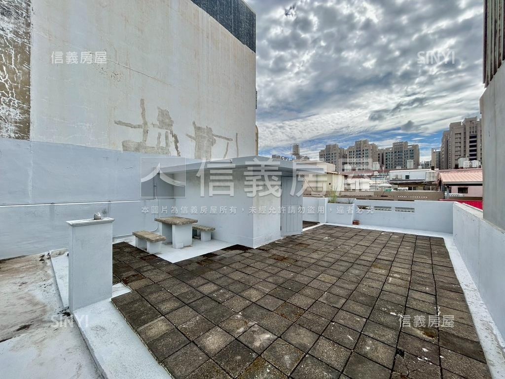 經國採光田字型大厝房屋室內格局與周邊環境