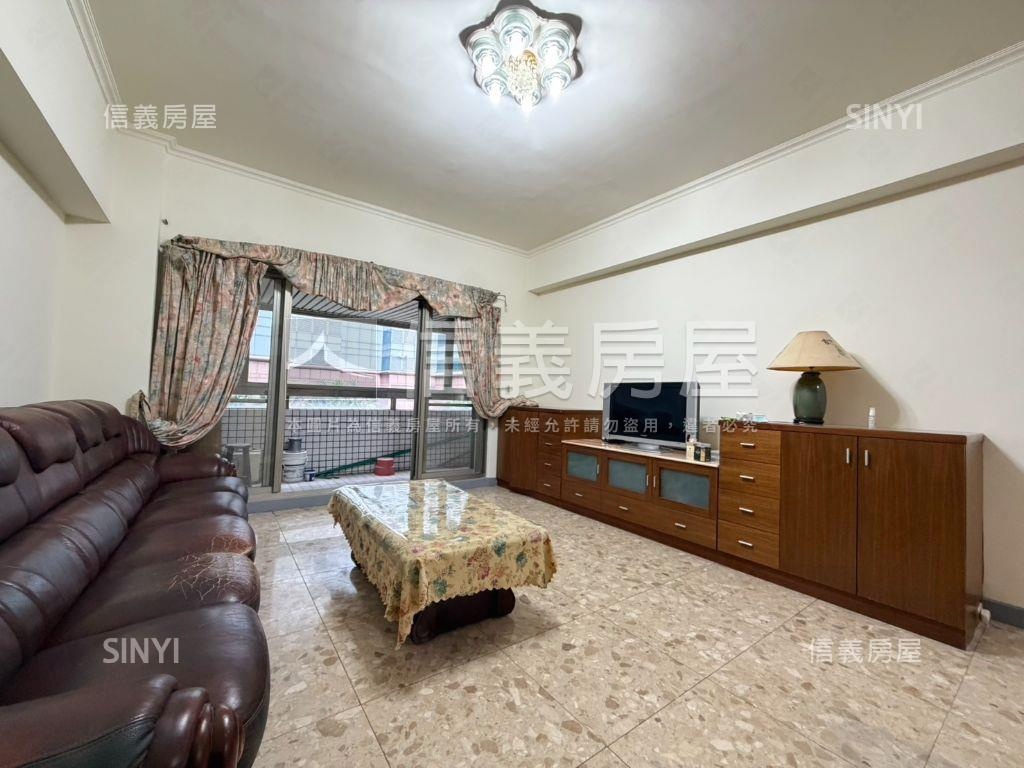 正隆亮麗四房子母車位房屋室內格局與周邊環境