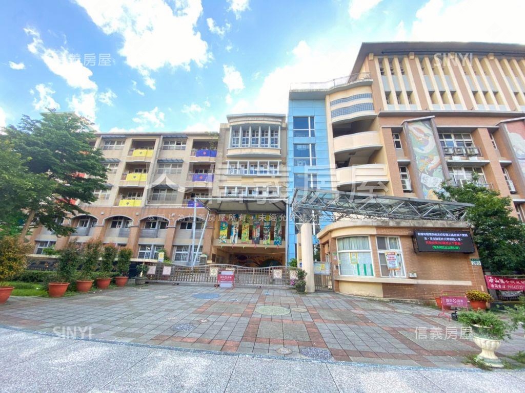 正隆亮麗四房子母車位房屋室內格局與周邊環境