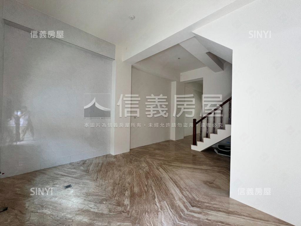 全新草屯臨路大別墅房屋室內格局與周邊環境