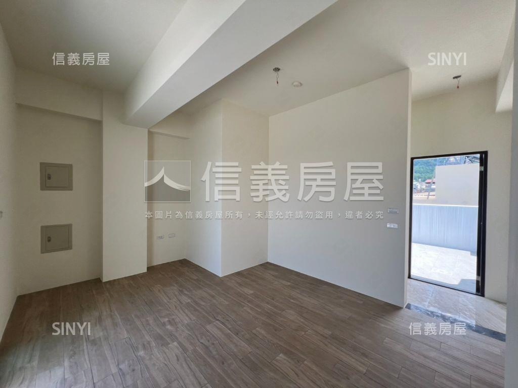全新草屯臨路大別墅房屋室內格局與周邊環境