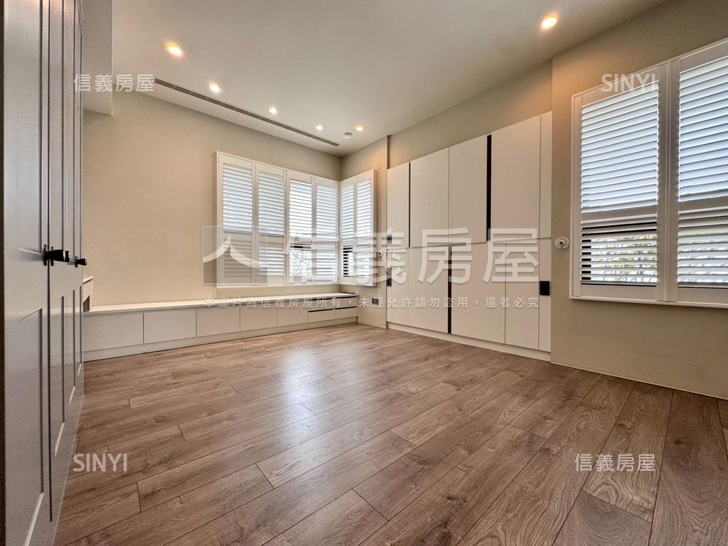 龍寶仁美臻邸三房雙平車位房屋室內格局與周邊環境