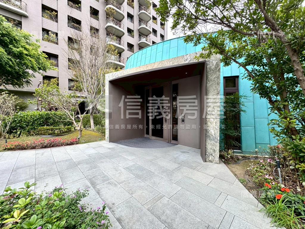 龍寶仁美臻邸三房雙平車位房屋室內格局與周邊環境