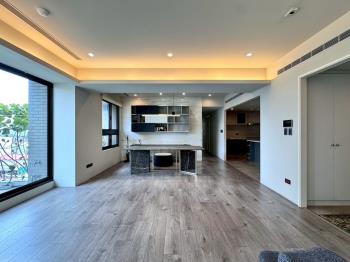 龍寶仁美臻邸三房雙平車位