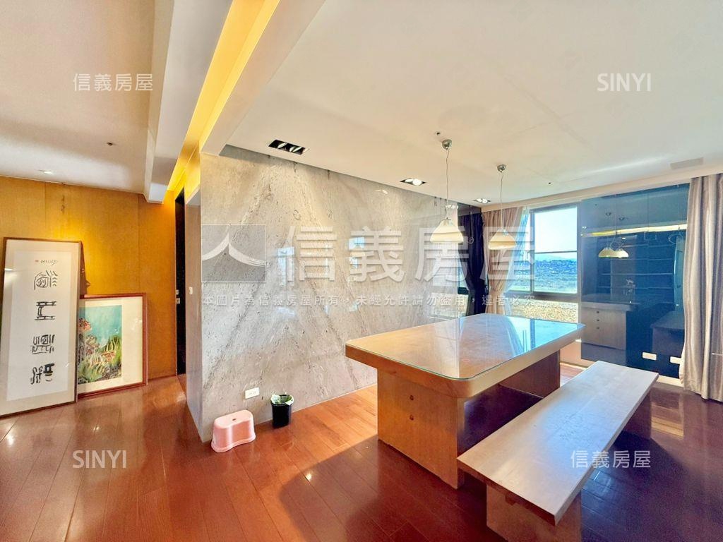 河岸第一排君廈視野戶Ａ房屋室內格局與周邊環境