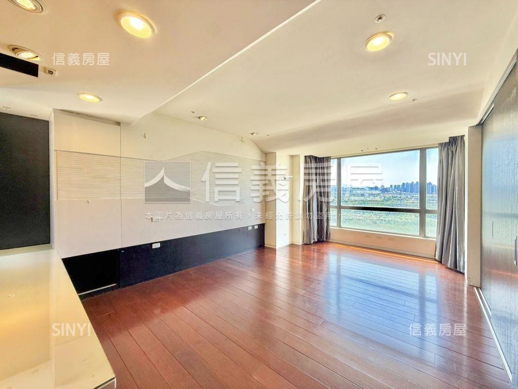 河岸第一排君廈視野戶Ａ房屋室內格局與周邊環境