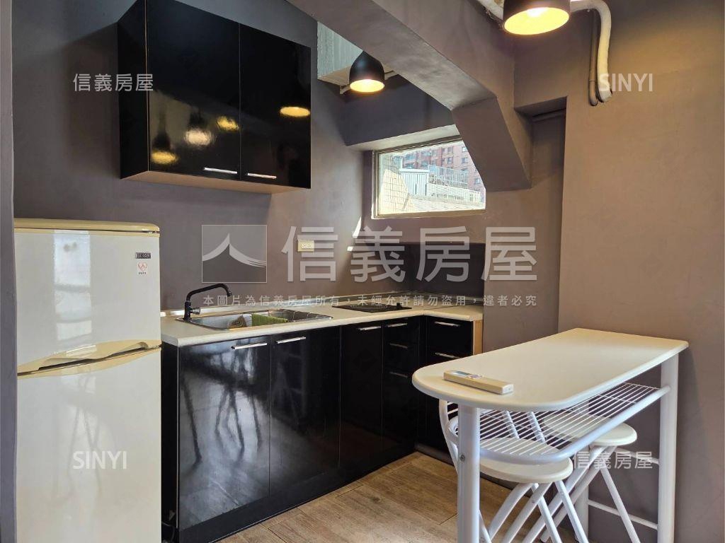 近三多商圈可收租質感美宅房屋室內格局與周邊環境