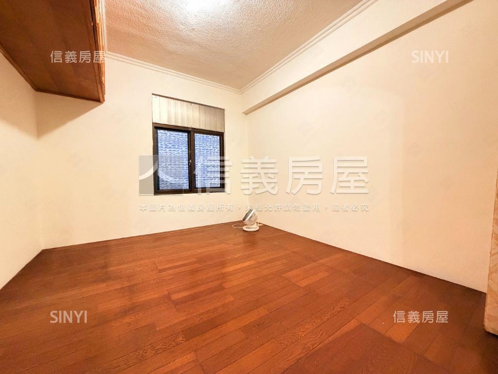 成功公園－面綠景公寓２樓房屋室內格局與周邊環境