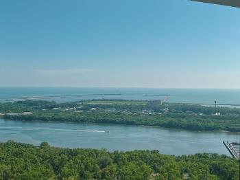 聯上海棠高樓賞海景