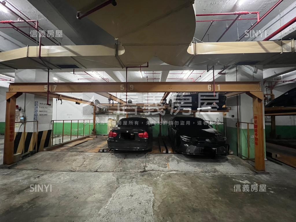 世貿ＩＣ機械車位房屋室內格局與周邊環境