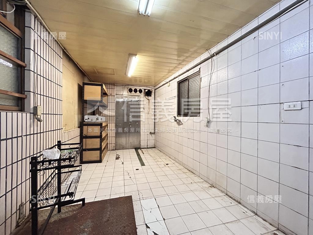 好近南勢角捷運站住店房屋室內格局與周邊環境