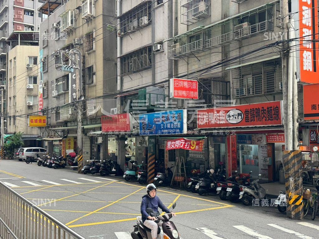 好近南勢角捷運站住店房屋室內格局與周邊環境