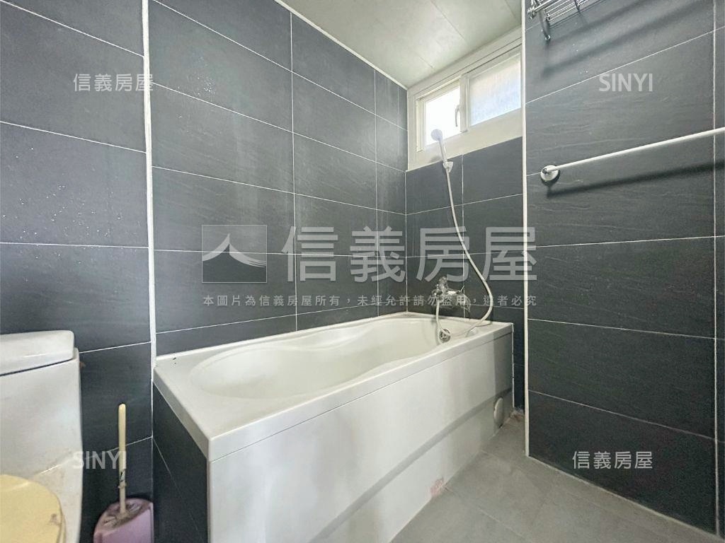 甲桂林景觀三房房屋室內格局與周邊環境