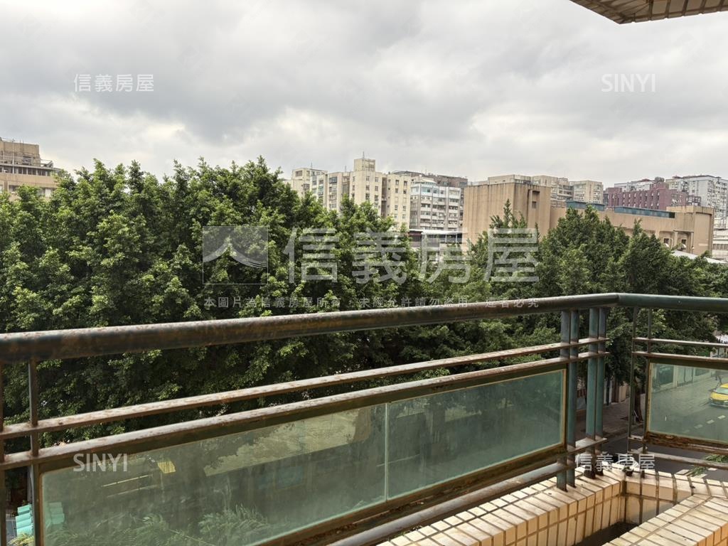 健安新城面樹景三房帶車位房屋室內格局與周邊環境