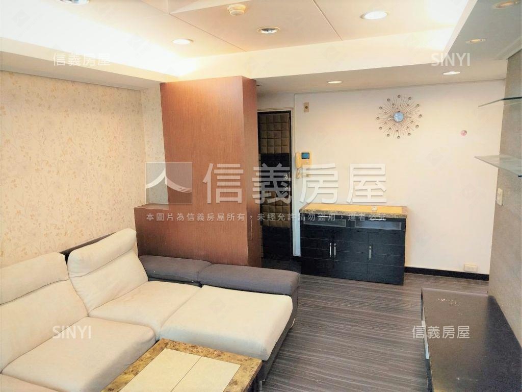 經典歐洲電梯三房坡平車位房屋室內格局與周邊環境