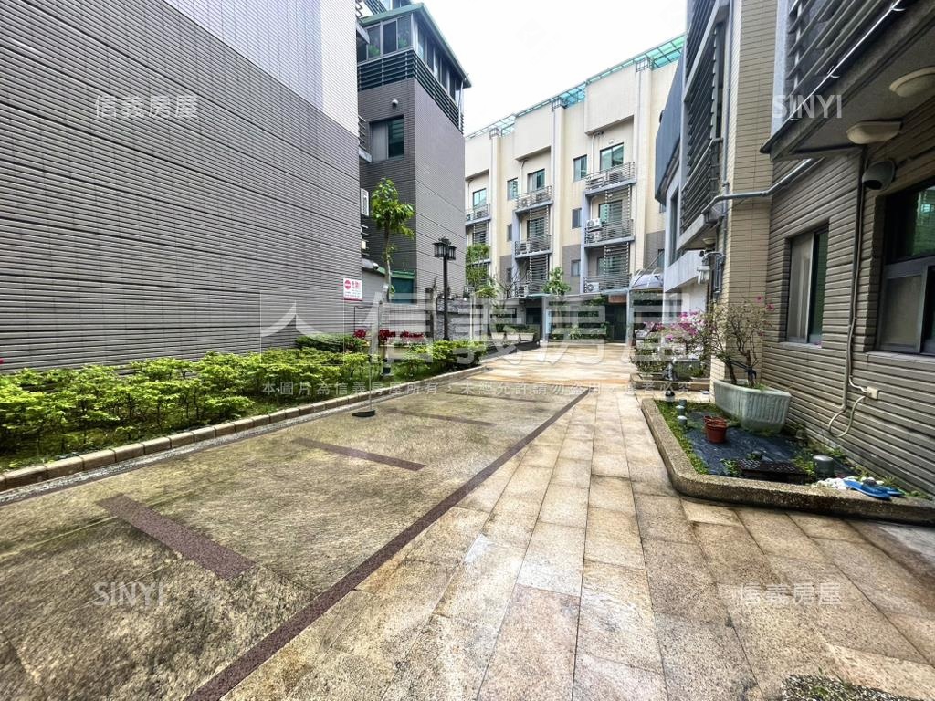 喜氣連連的囍園房屋室內格局與周邊環境