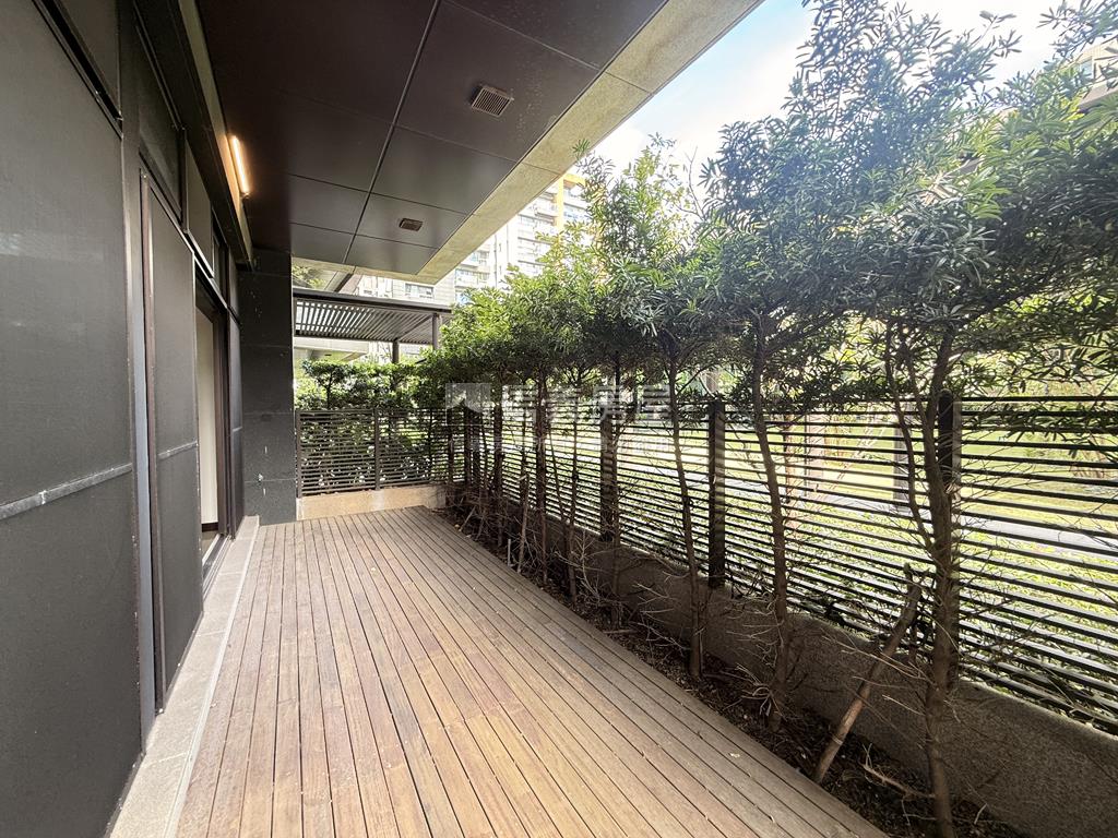 南港經貿＜璽苑庭院大戶＞房屋室內格局與周邊環境
