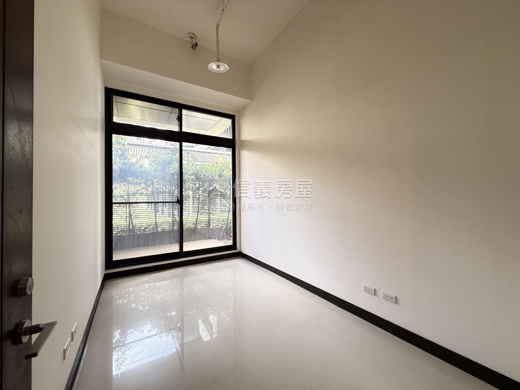 南港經貿＜璽苑庭院大戶＞房屋室內格局與周邊環境
