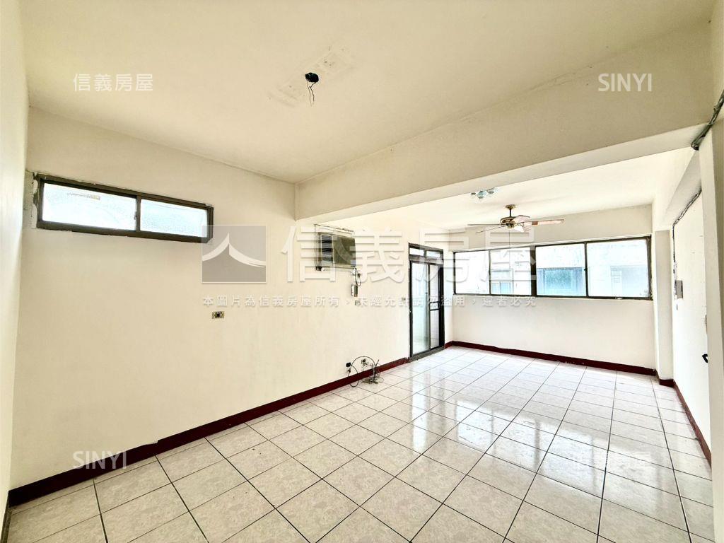 竹北一次擁有電梯三房房屋室內格局與周邊環境