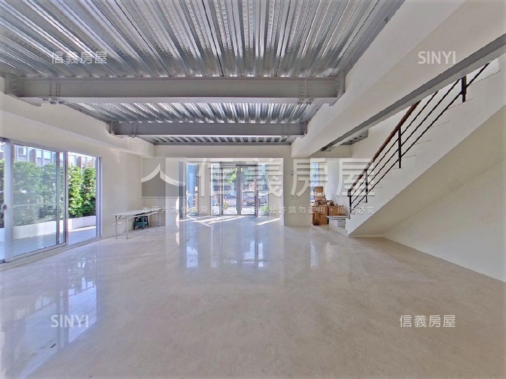 國美館約八米面寬邊間店面房屋室內格局與周邊環境