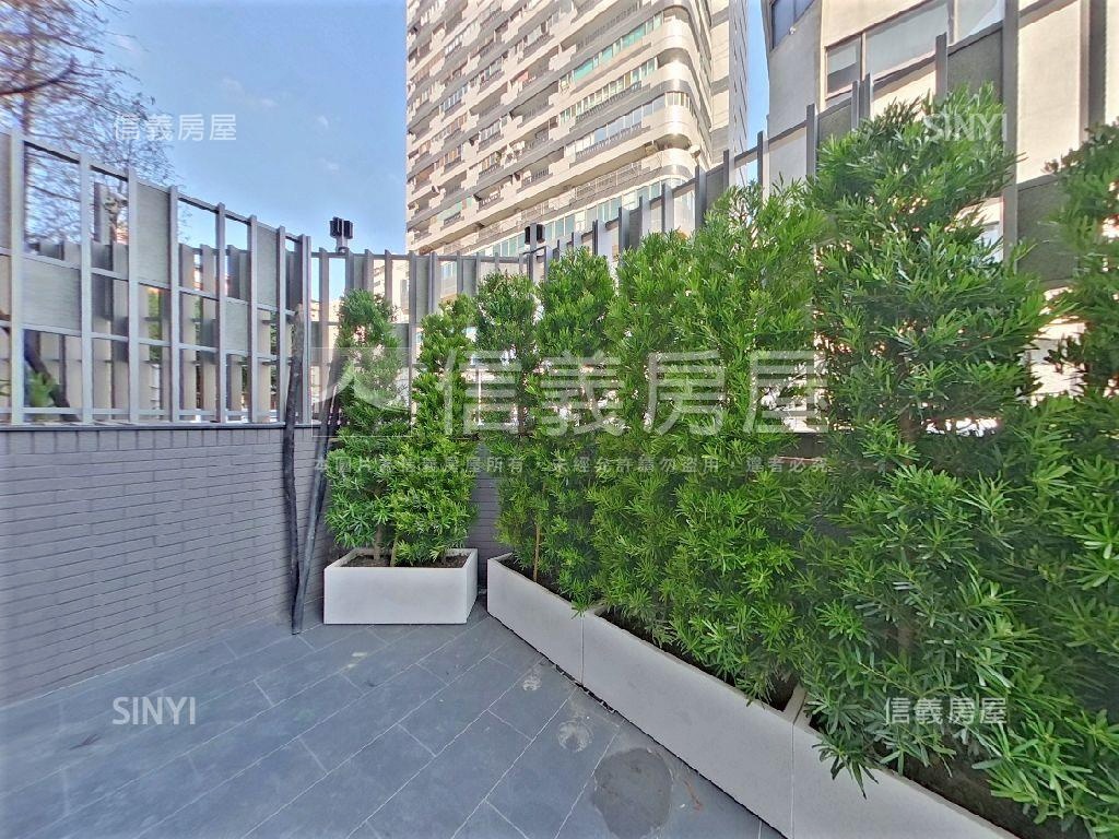 國美館約八米面寬邊間店面房屋室內格局與周邊環境