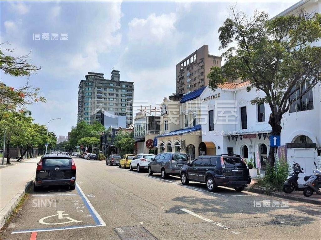 國美館約八米面寬邊間店面房屋室內格局與周邊環境