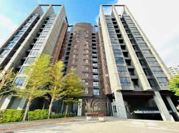 丰上豪邸｜綠境四房車位