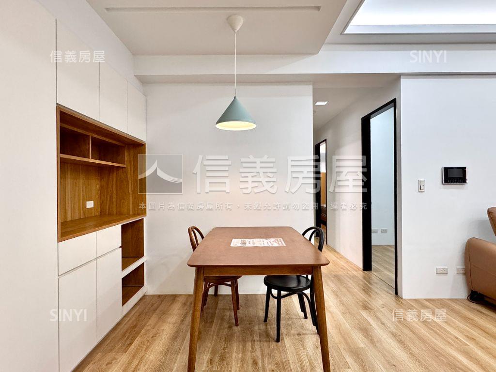 全誠輕屋齡兩房平車房屋室內格局與周邊環境