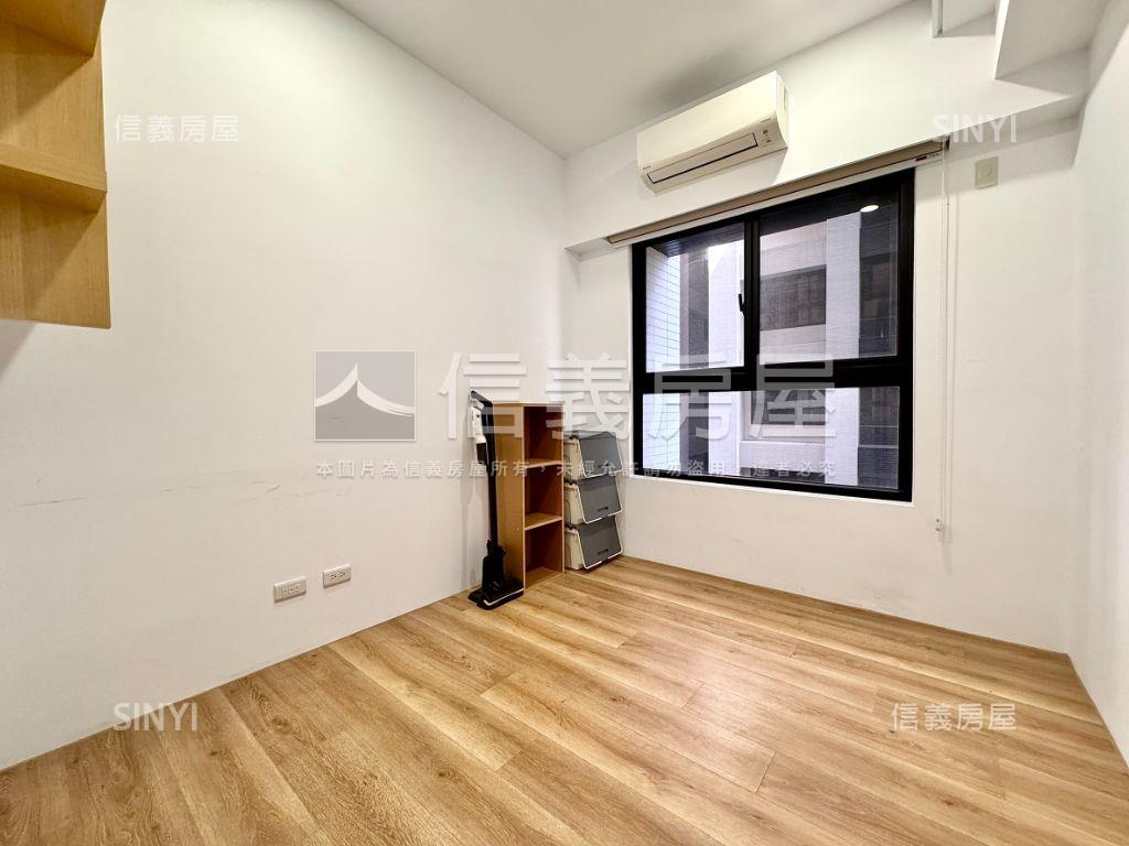全誠輕屋齡兩房平車房屋室內格局與周邊環境
