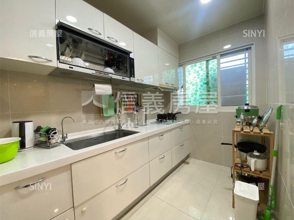 萬隆捷運稀有方正邊間美屋房屋室內格局與周邊環境